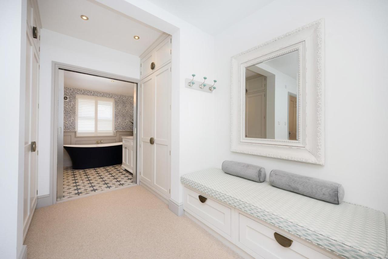 Townhouse By Harrogate Serviced Apartments Exterior photo